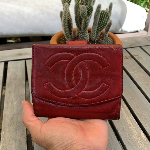 💖SOLD💖CHANEL W-lock compact wallet in lambskin - Picture 13 of 14